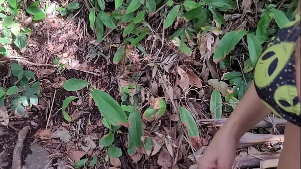 Mata atlântica perfeito pra fazer orgia na praia com os 27 cm do Big Macky