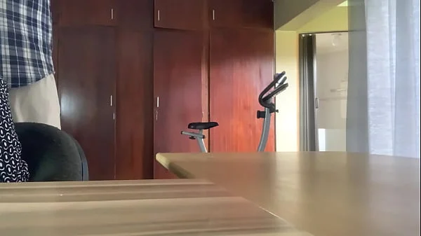 Cam caught boss cheating with secretary