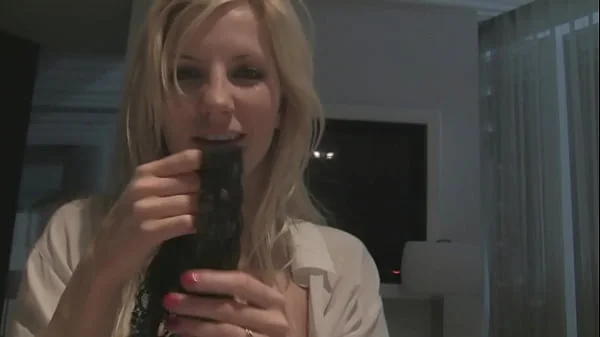 My First Date - My Reluctant Cuckold