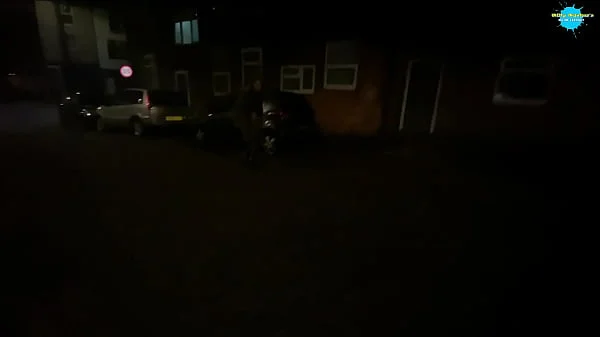 Street Girl flashing