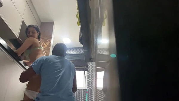 Ele me fodeu e e filmou escondido esse safado