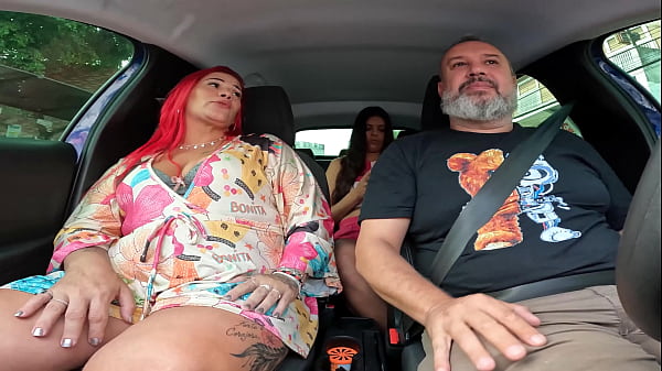 Suzan BBW a gordelicia gostosa mostra tudo e ainda aparece alguém na rua querendo entrar na carona - Renata Carvalho